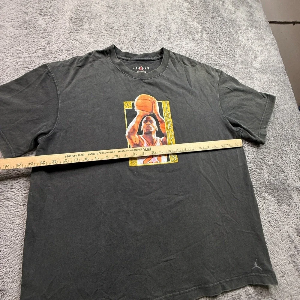 Air Jordan Men's M Oversized Graphic Tee Michael Jordan #23 Black Wash Cotton